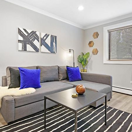 Sophisticated Studio Apartment With Modern Kitchen - Oakdale Od2 Rep Chicago Exteriér fotografie