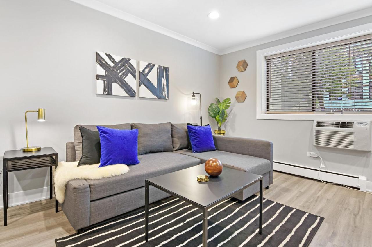 Sophisticated Studio Apartment With Modern Kitchen - Oakdale Od2 Rep Chicago Exteriér fotografie