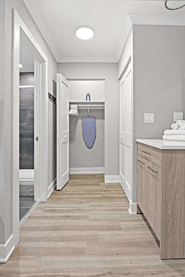 Sophisticated Studio Apartment With Modern Kitchen - Oakdale Od2 Rep Chicago Exteriér fotografie