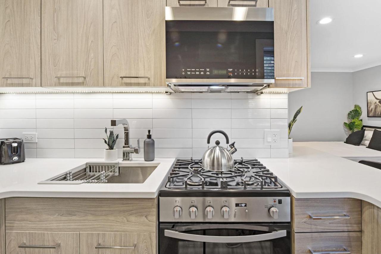 Sophisticated Studio Apartment With Modern Kitchen - Oakdale Od2 Rep Chicago Exteriér fotografie