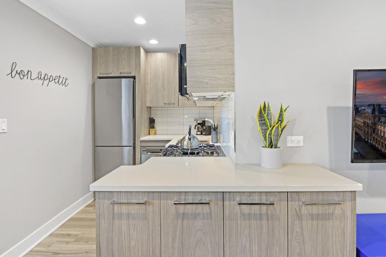 Sophisticated Studio Apartment With Modern Kitchen - Oakdale Od2 Rep Chicago Exteriér fotografie